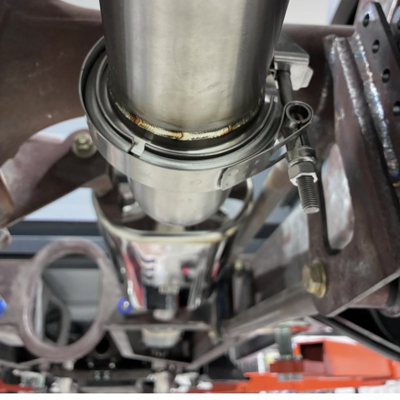 V-band downpipe under car
